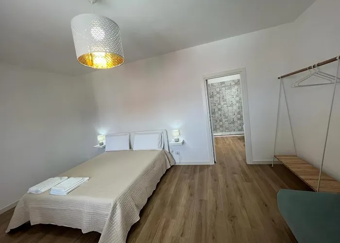 Il Riccio 3* باري